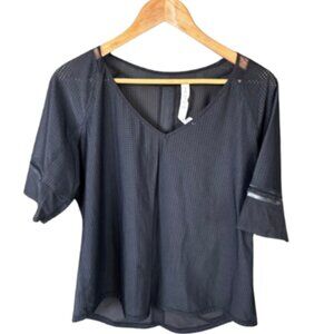 Lululemon Var-City Mesh Shirt